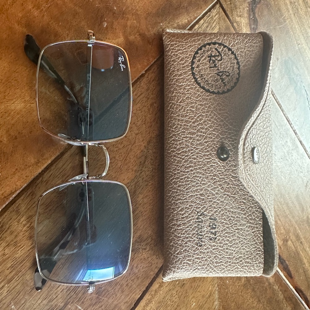 Ray-Ban Square 1971 Classic